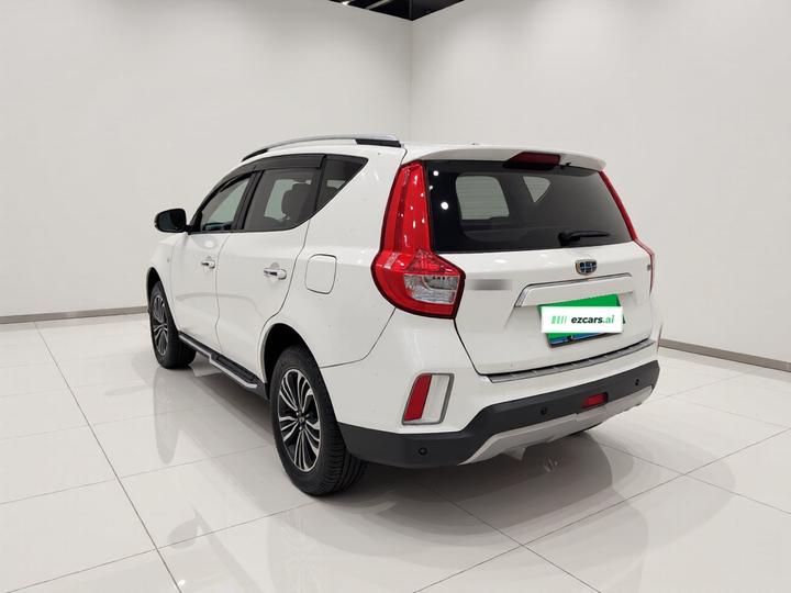 Vision X6 2016 1.8L MT Luxury photo 4