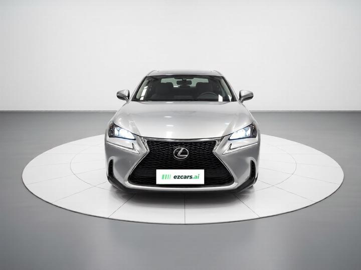 NX 2015 200t photo 2