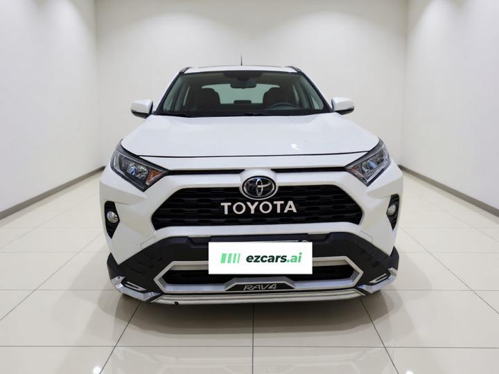 RAV4 2020 2.0L CVT RWD photo 2