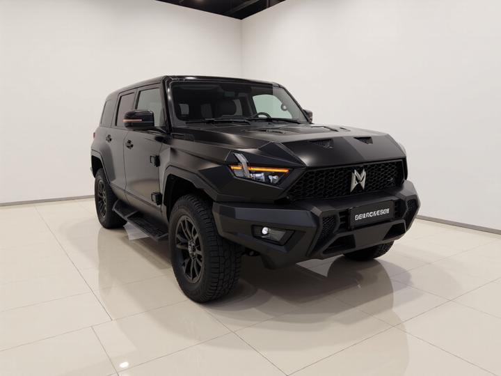 M-Hero 917 2023 EREV photo 3