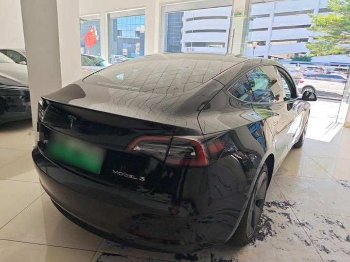 Model 3 2022 RWD photo 4