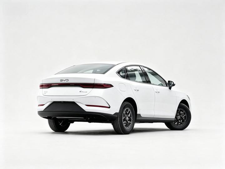 Qin PLUS 2026 DM-i 128KM Progressive photo 4