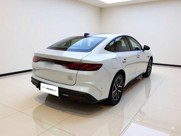 Qin L 2026 DM-i 128KM Leading photo 6