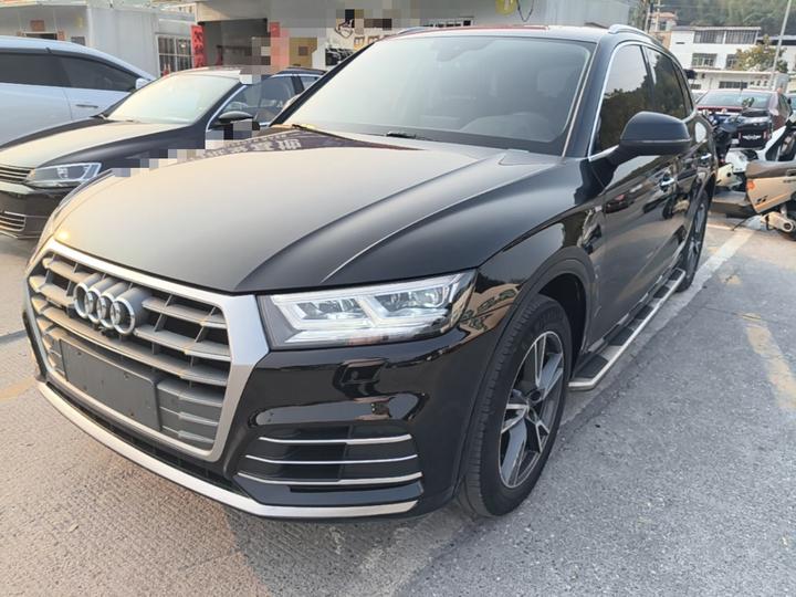 Q5L 2020 45 TFSI Exclusive Fashion