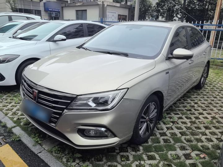 i5 2019 1.5L AT 4G
