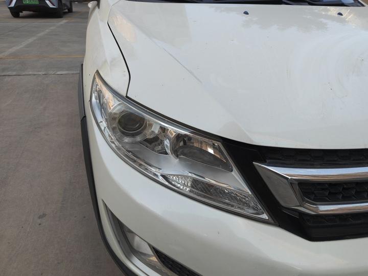 AX3 2016 1.5L MT photo 7