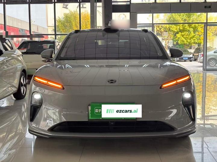 ET5 2022 75kWh photo 2