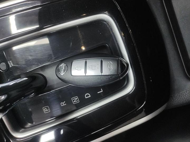 Sylphy 2018 1.6XV CVT Exclusive photo 8