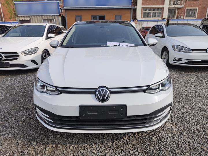 Golf 2021 200TSI DSG Pro photo 2