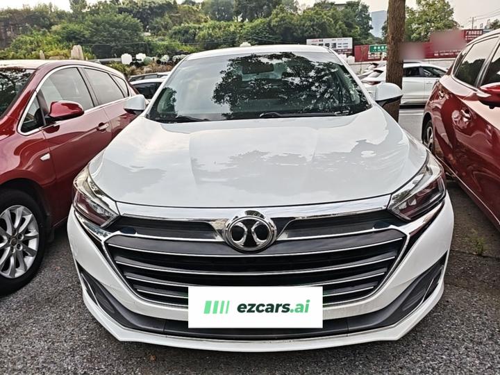 BAIC U7 2019 1.5T MT Elite China V photo 2