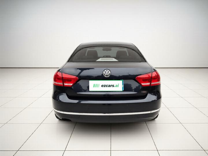 Passat 2011 1.8TSI AT photo 5