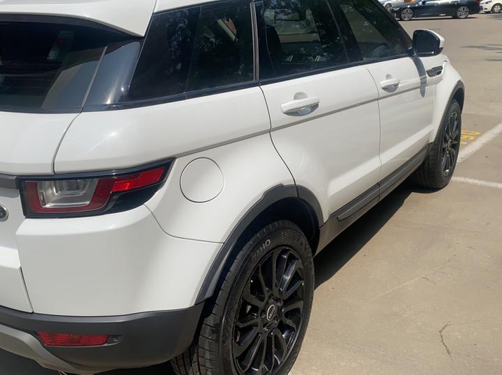 Range Rover Evoque 2017 2.0T SE photo 2