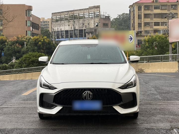 MG5 2023 180DVVT CVT Luxury photo 2