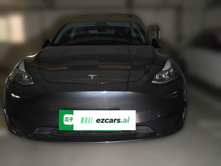 Model Y 2024 RWD photo 2