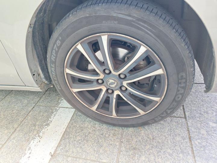Forthing S500 2017 1.5L MT Elite photo 8