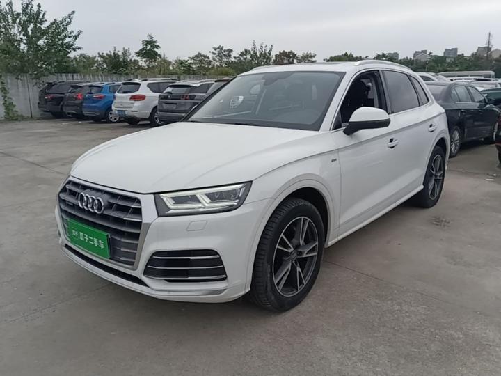 Q5L 2020 Facelift 40 TFSI Fashion