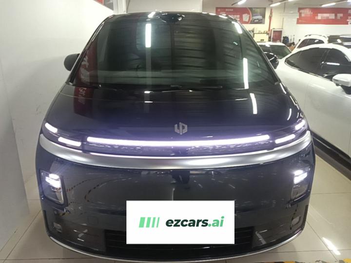 Leapmotor D99 2026 EREV 480 Flagship photo 2