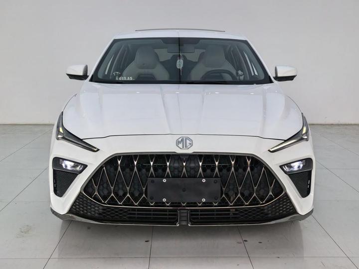 MG5 2022 1.5T Luxury photo 2