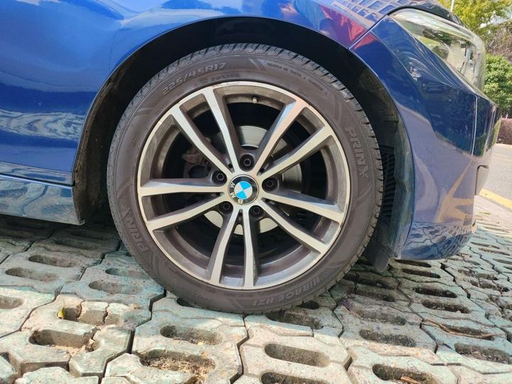 2 Series Imported 2018 220i Convertible Coupe Sport Design Package photo 8