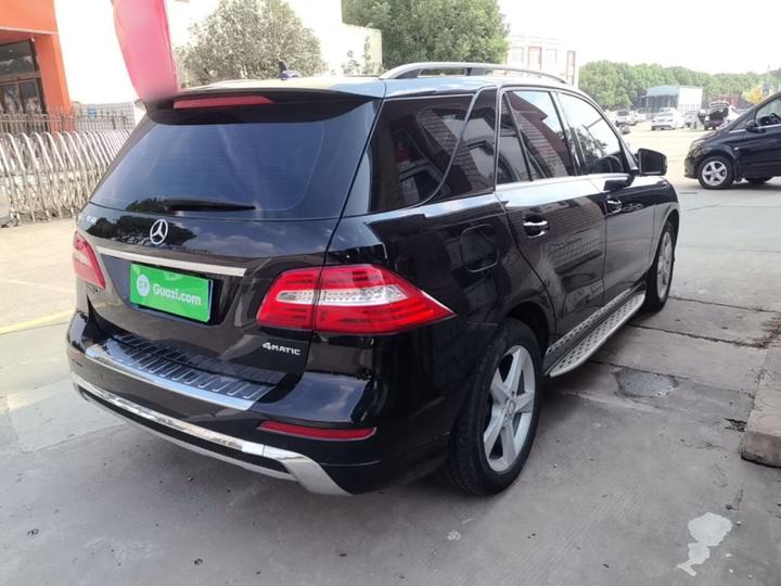M-Class 2015 ML 400 4MATIC Dynamic photo 6