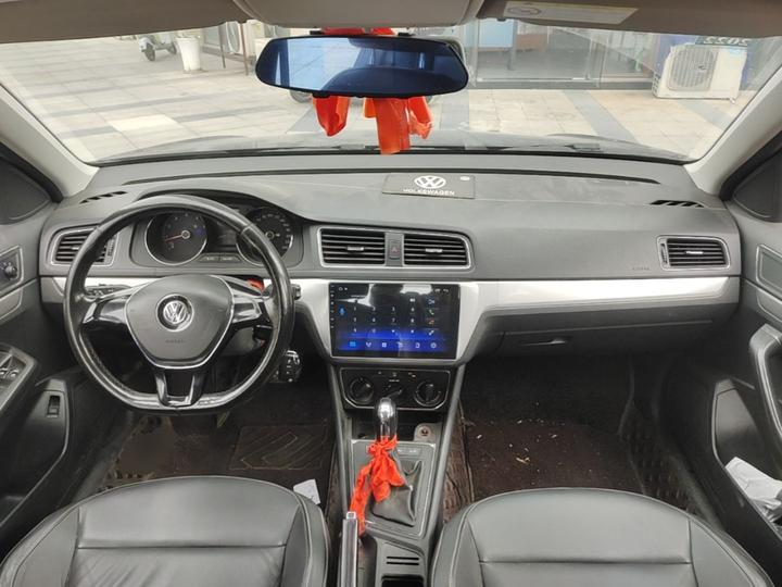 Lavida 2015 1.6L AT Comfort photo 5