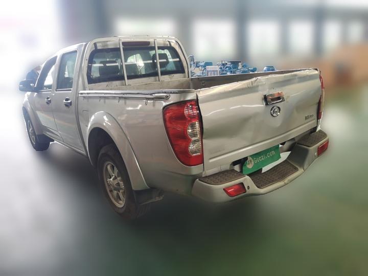 Wingle 5 2017 2.0T Diesel RWD Progressive Double Cab GW4D20E photo 4
