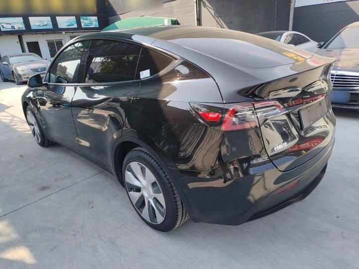 Model Y 2021 Long Range AWD photo 4