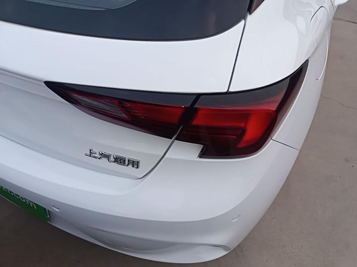 Verano 2016 Hatchback GS 20T DCT Sport photo 7