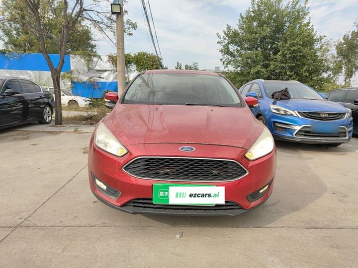 Focus 2017 Hatchback 1.6L AT Comfort photo 2