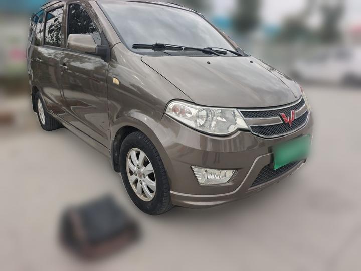 Wuling Hongguang 2014 1.5L S Standard photo 3