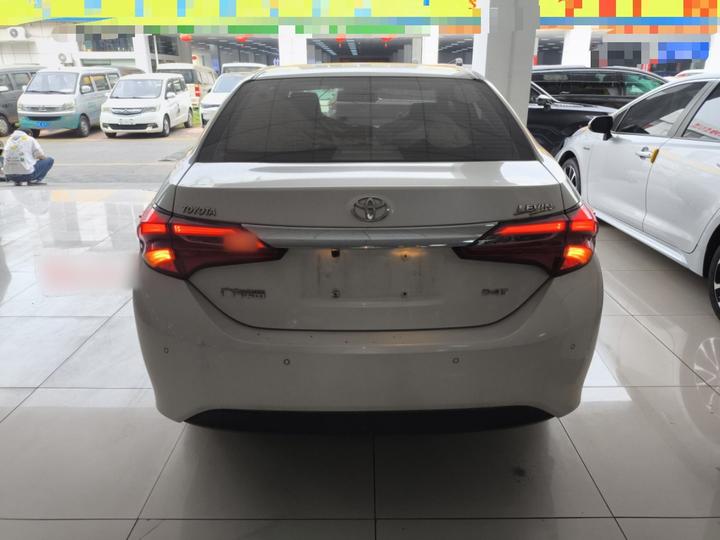 Levin 2018 185T CVT Premium China V photo 3