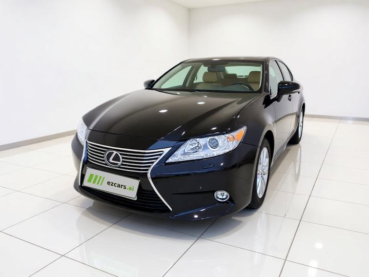 ES 2013 300h Elite