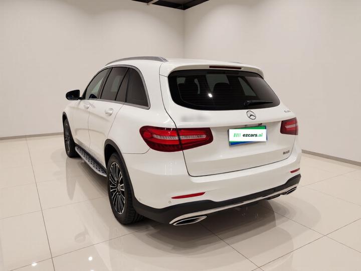 GLC 2017 GLC 260 4MATIC Dynamic photo 4