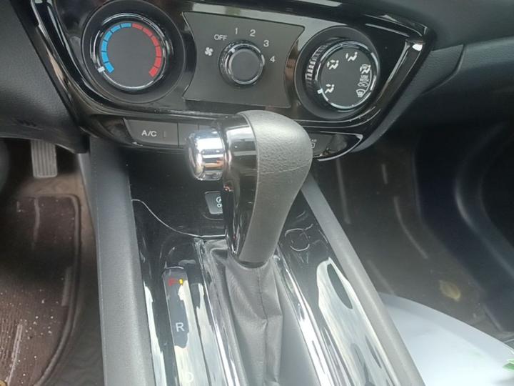 Vezel 2020 1.5L CVT Elite photo 5