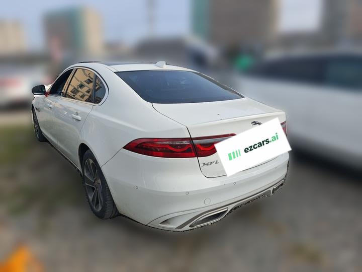 XFL 2023 XFL 2.0T P200 RWD Elite Luxury photo 4