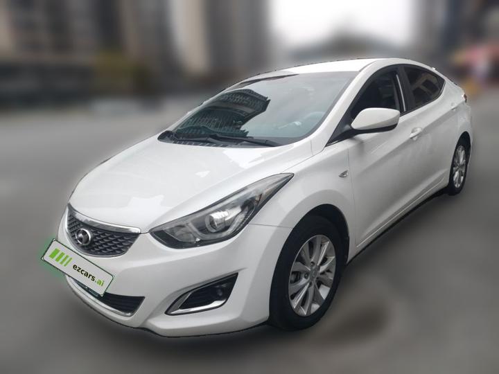 Elantra 2016 1.6L AT Smart