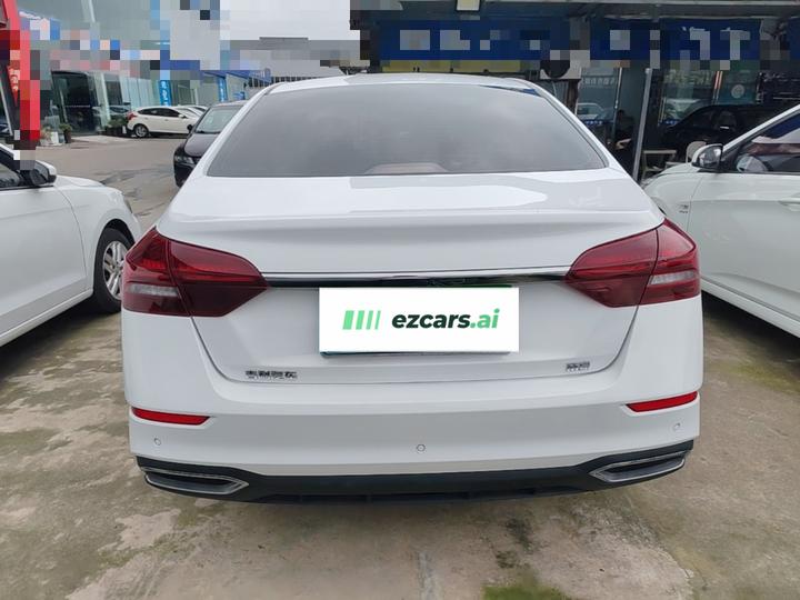 Emgrand 2021 UP 1.5L MT Luxury photo 5