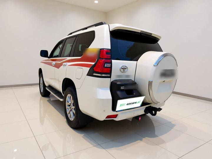 Prado 2018 3.5L AT TX-L NAVI photo 4
