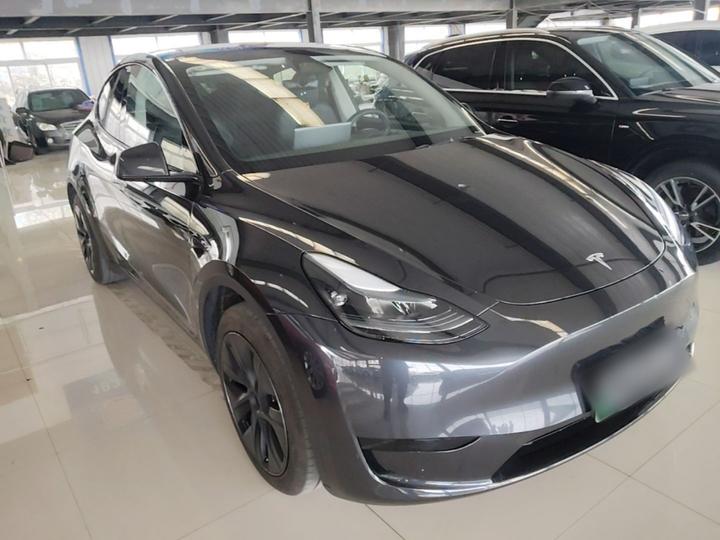 Model Y 2023 RWD photo 3