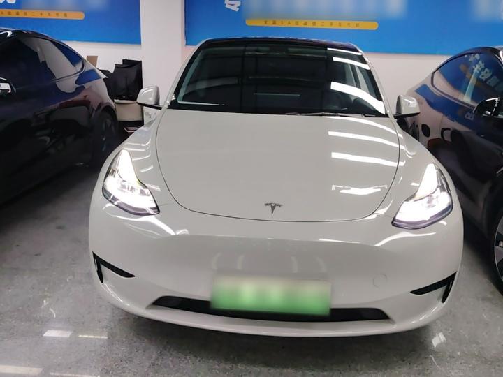 Model Y 2022 RWD photo 2