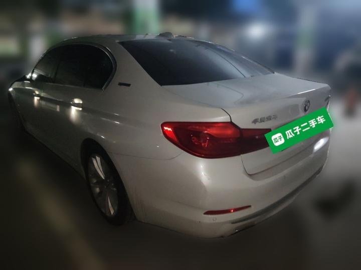 5 Series EV 2019 Facelift 530Le Luxury photo 4