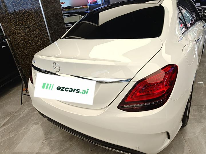 C-Class 2021 C 260 L Sport photo 5