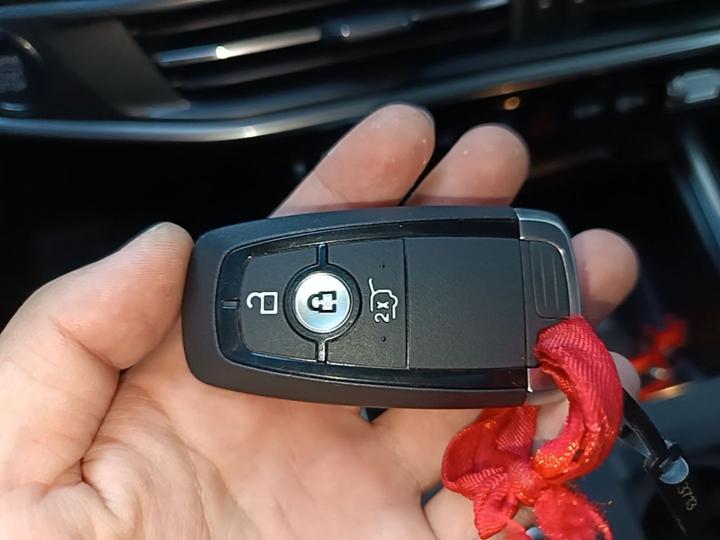 Explorer 2025 2.3T EcoBoost AWD 5-Seater photo 8