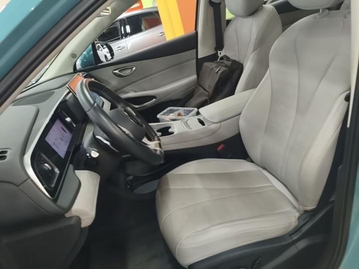 Hiace 05 EV 2025 520KM photo 6