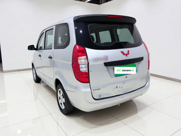 Wuling Hongguang 2015 1.2L S Base IV photo 4
