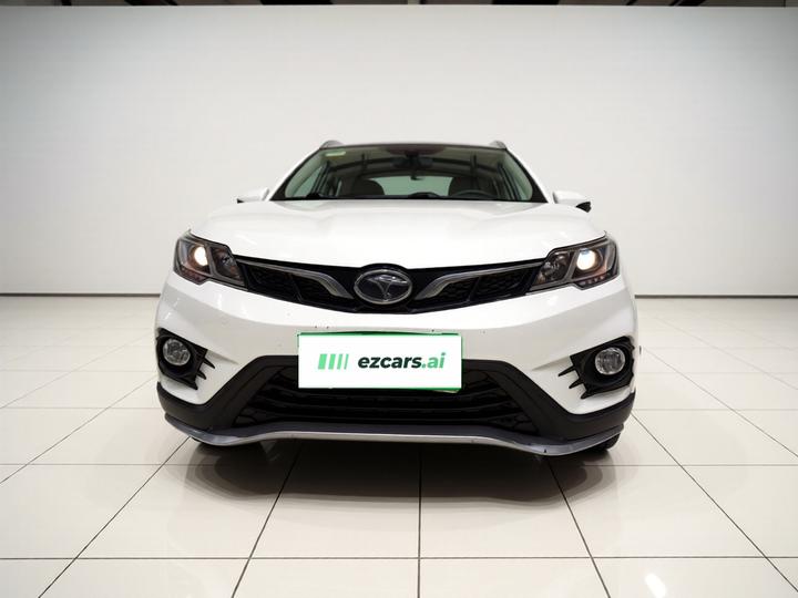 DX3 2016 1.5T CVT Premium photo 2
