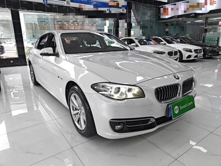 5 Series 2017 520Li photo 3
