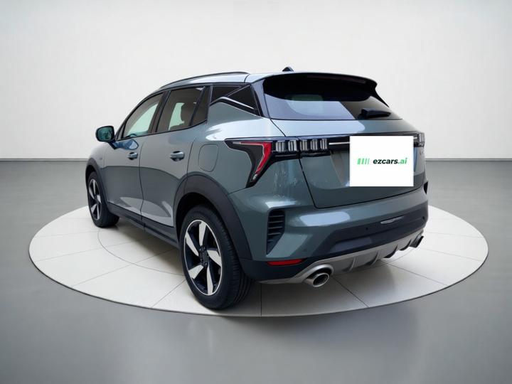 06 EM-P 2020 PHEV Plus photo 4