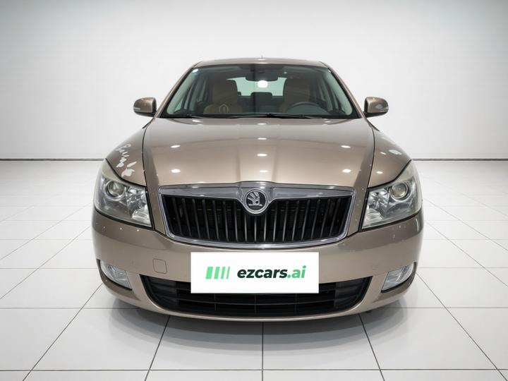 Octavia 2014 1.6L AT photo 2