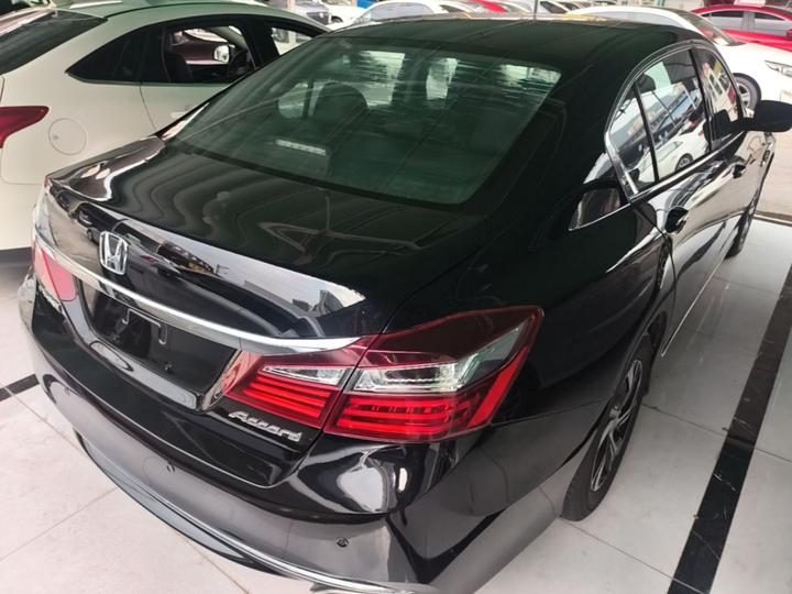 Accord 2016 2.0L Comfort photo 6